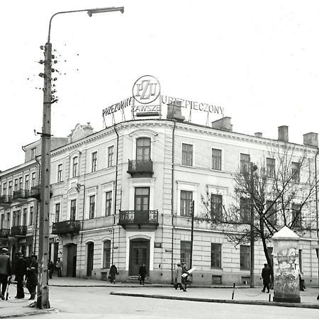 Apartamenty Luczkowskiego Z Widokiem Na Studnie 4 Chełm Buitenkant foto