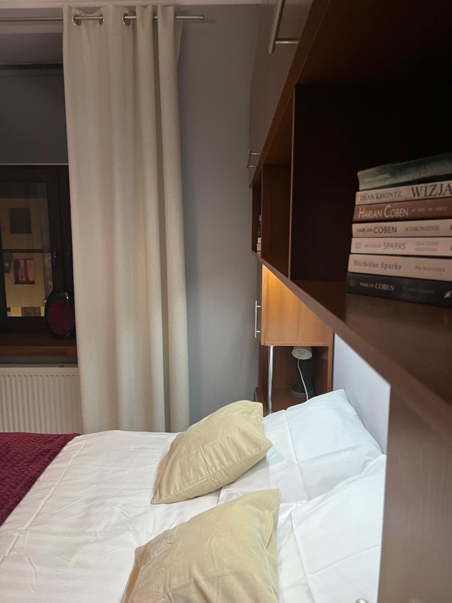 Apartamenty Luczkowskiego Z Widokiem Na Studnie 4 Chełm Buitenkant foto