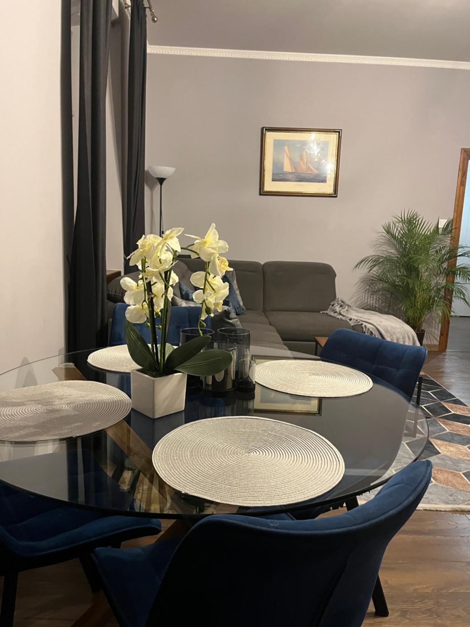 Apartamenty Luczkowskiego Z Widokiem Na Studnie 4 Chełm Buitenkant foto
