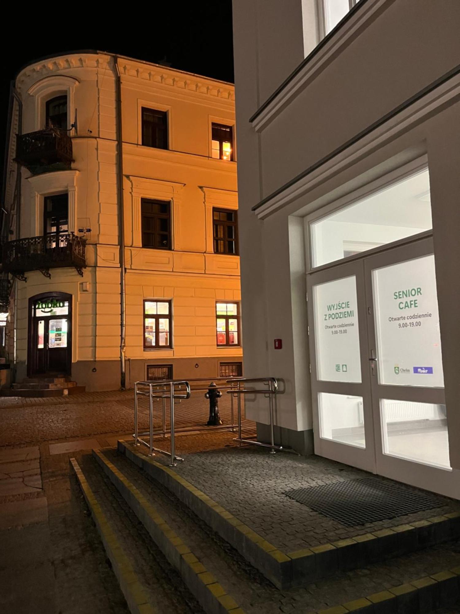 Apartamenty Luczkowskiego Z Widokiem Na Studnie 4 Chełm Buitenkant foto