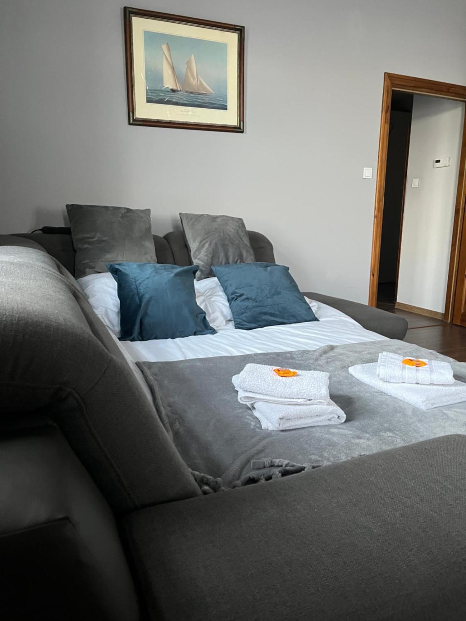 Apartamenty Luczkowskiego Z Widokiem Na Studnie 4 Chełm Buitenkant foto